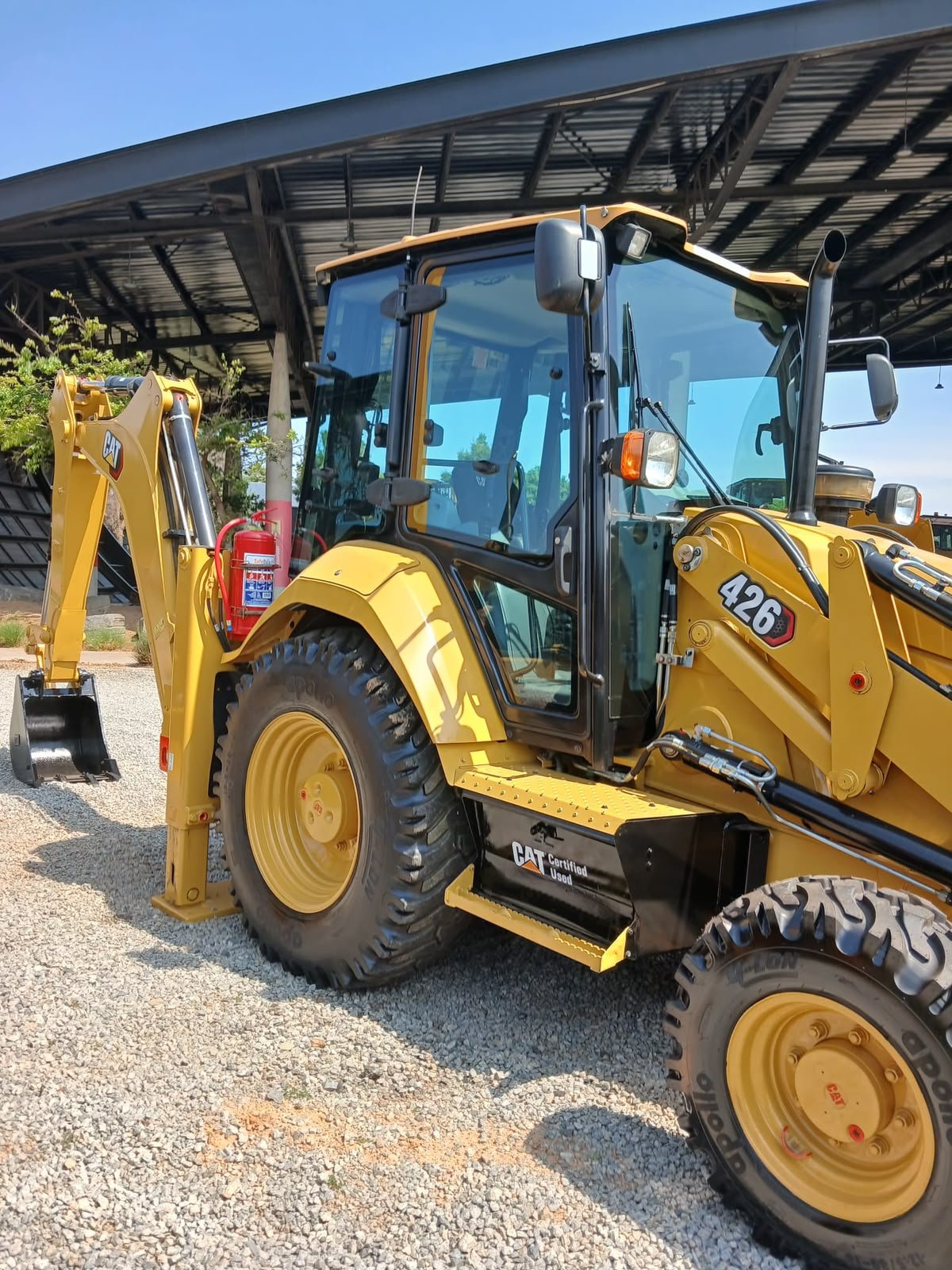Cat 426F2 backhoe loader side detail