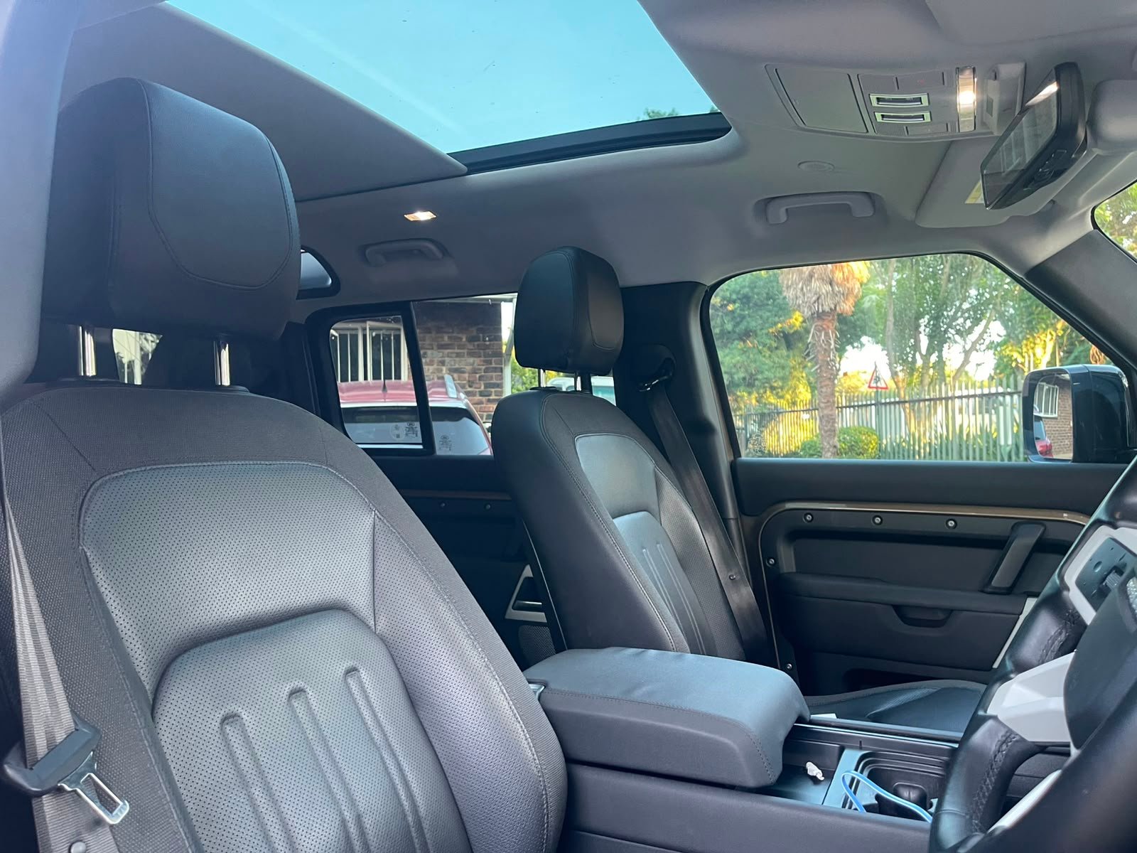 Vehicle interior seats and panoramic roof